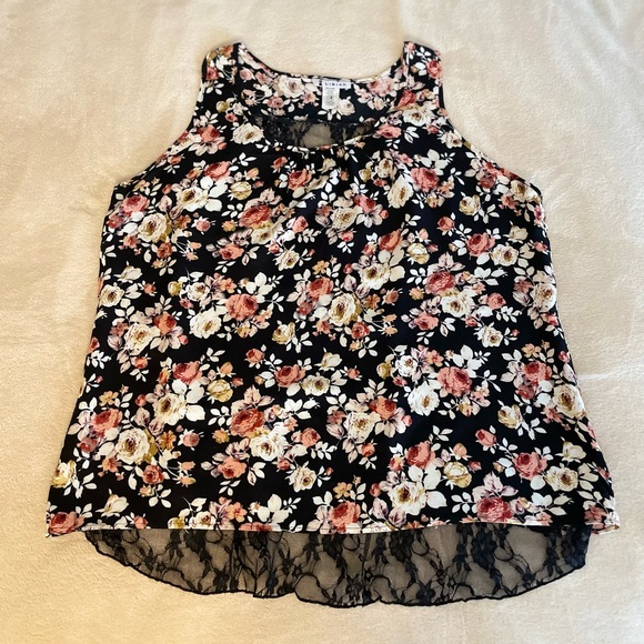 Libian Floral Sleeveless Top - Size 3X - Picture 6 of 10